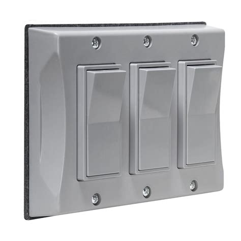 3 gang weatherproof outlet cover